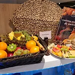 Ibis Styles Le Treport Les Bains מלון מרס-לה-באן