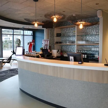 Ibis Styles Le Treport Les Bains 3* مير-لي-بان